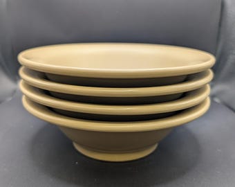 Vintage Four Piece Melamine Bowl Set