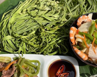 Premium Dried Celtuce, Crunchy Vietnamese Vegetable, Rau Tiến Vua Sấy Khô Hảo Hạng 200g