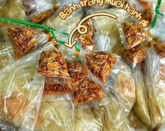 Scallion & Salt Rice Paper Snack Set (10 Skewers), Set 10 Xâu Bánh Tráng Ủ Bơ Muối Hành