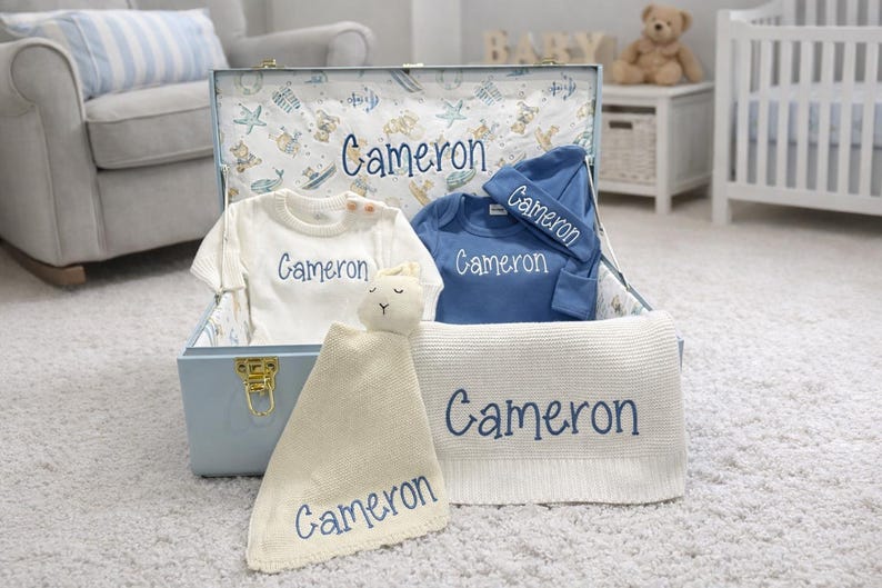 Baúl de recuerdos bordado personalizado para niño golfista, caja de recuerdos con nombre personalizado, cofre de almacenamiento infantil, regalo de baby shower de herencia familiar, caja de juguetes imagen 13