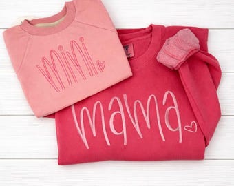 Mama & Mini matching outfit, Comfort Colors Mama sweatshirt, Baby joggers or bubble romper, Mommy and me outfit