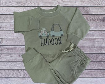Conjunto deportivo de Pascua personalizado, bordado de conejito en coche, algodón orgánico