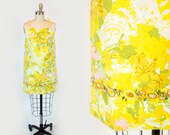 Vintage 1960s Yellow and Green Floral Print Embroidered Sleeveless Mini A-Line Shift Sun Dress Fits Like Size XS Extra Small or S Small