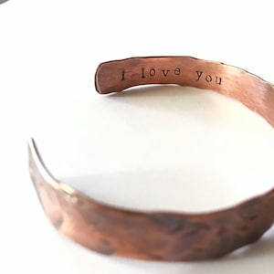 Pulsera de cobre grabada personalizada, te amo o texto personalizado, excelente regalo de aniversario o Navidad
