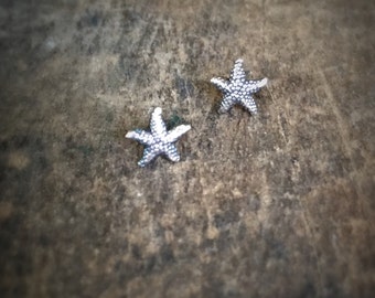 Tiny Starfish Silver Stud Earrings, Beach Jewelry Post Earrings, Starfish Studs Boho Jewelry, Gift for Her Starfish Jewelry, Silver Earrings