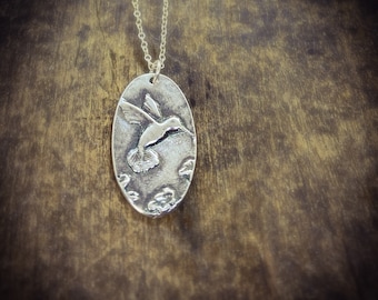 Kolibri Halsketten-Anhänger Geschenk, Vogel Schmuck für Frauen Zarte Halskette, Gärtner Geschenk