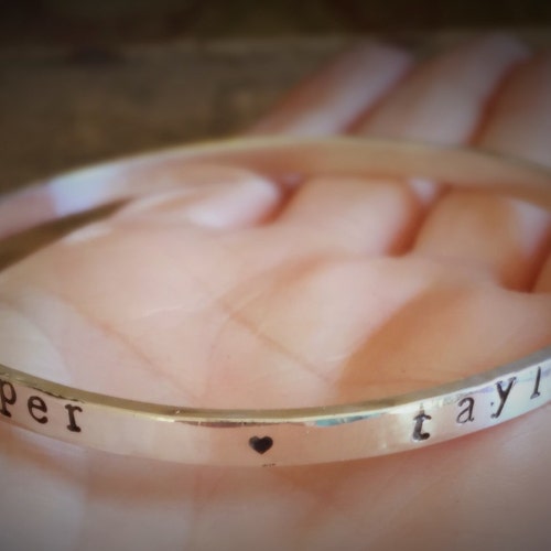 Custom Hidden order Message Bracelet, Gift for Mom Nameplate Bracelet, Engraved Bracelets Silver Bangle, Customized Bracelet Mantra Bracelet