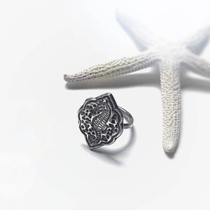 Beach Jewelry Silver Seahorse Right Hand Ring for Women, Boho Jewelry Custom Ring, Statement Ring Ocean Jewelry, Seahorse Ring Beach Ring