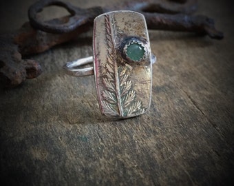 Nature Inspired Botanical Ring Green Gemstone, Statement Ring with Leaf Impression, Boho Jewelry Natural Gemstone, Birthstone Jewelry