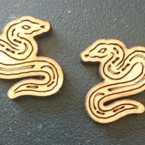 2 or 10    16mm ish Tasmanian  Laser Cut Curles Snake Cabochons - AUSTRALIA