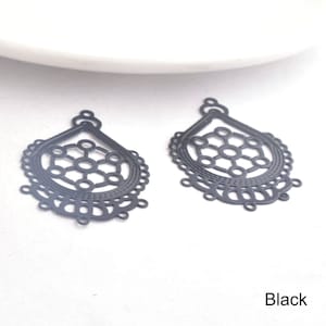 Lámpara de araña de 38 mm: dijes de filigrana para pendientes