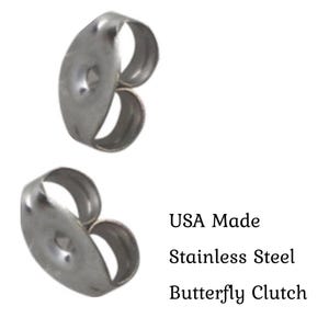 Boucles d'oreilles en titane avec coussinet de 4 mm, tige de 11,1 mm, coussinet en acier inoxydable fabriqué aux États-Unis hypoallergénique - Grossiste image 2