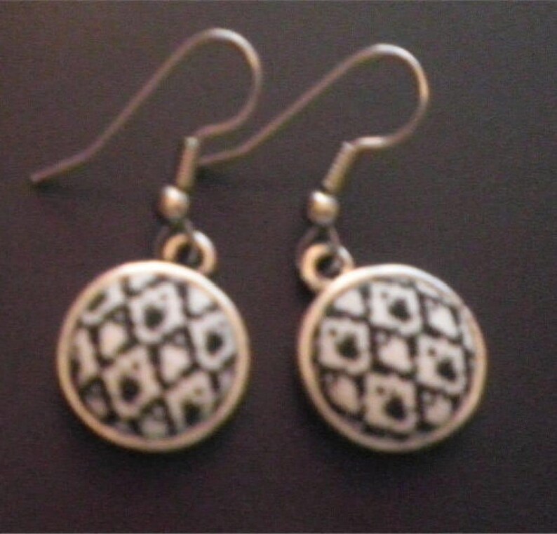 Round Bezel Settings: Silver Shiny Finish for 12mm Cabochons - Wholesale image 3