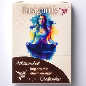 Könnte beinhalten: Eine Box mit dem Wort "Insightify" und einer Kolibri-Illustration. Die Box zeigt ein Bild einer Person, die meditiert, mit farbenfrohen Farbspritzern. Der Boden der Box enthält Text auf Deutsch.