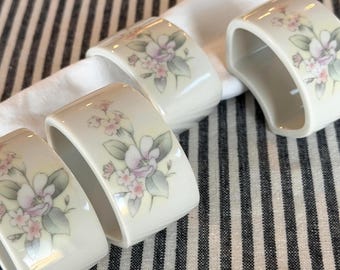 Vintage Floral Ceramic Napkin Rings Set of 4 Made in Taiwan R.O.C. White Porcelain Style Cottage Table Decor