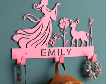 Benutzerdefinierte Mädchen Name Schild mit Haken, Prinzessin Wanddekor für Kinderzimmer, personalisierte rosa Metallgarderobe, Kinderzimmer Schlüsselhalter