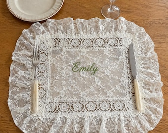 Personalized Lace Placemat with Embroidery Name, Custom Table Mat, Vintage Lace Table Decor, Wedding Placemat, Bridal Shower Gift