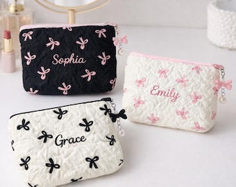 Personalized Embroidered Coin Purse: Quilted Bow Design, Custom Name