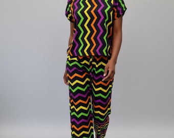 Vivid Multicolor Zick-Zack Kampala Zweiteiler-Set - Oberteil mit auffälligem Muster & Hose mit weitem Bein