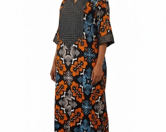 Maxikleid mit Afrika-Print - Lebendiges Blumenmuster