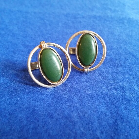 Vintage Mens Swank Jade Cabochon and Gold  Cufflinks  dr71