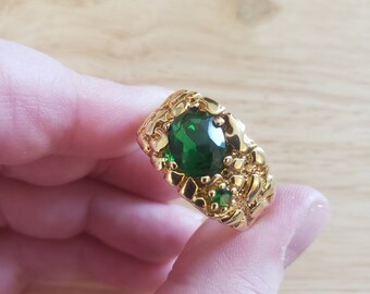 Vintage Faux Emerald Ring, size 13.5 ring, yellow gold tone ring, vintage mens ring