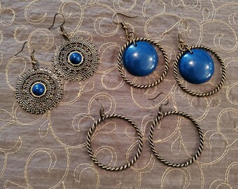 Handmade Upcycled Dangle Earrings, antiqued brass and blue dangles on antiqued brass plated hooks, ecofashion made from broken jewelry