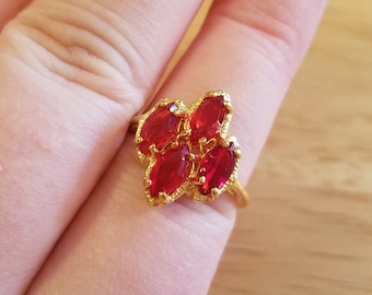 One Vintage Red Rhinestone Ring, size 9 or size 10 gold tone ring, vintage ring, cocktail ring