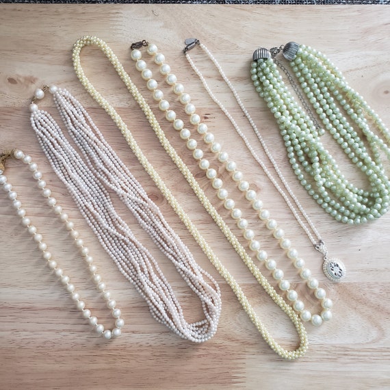 Vintage Pearl Necklace Lot, six vintage beaded ne… - image 1