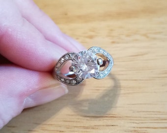 Vintage Faux Diamond Ring, size 8 ring, silver tone ring, vintage ring, statement ring, cocktail ring