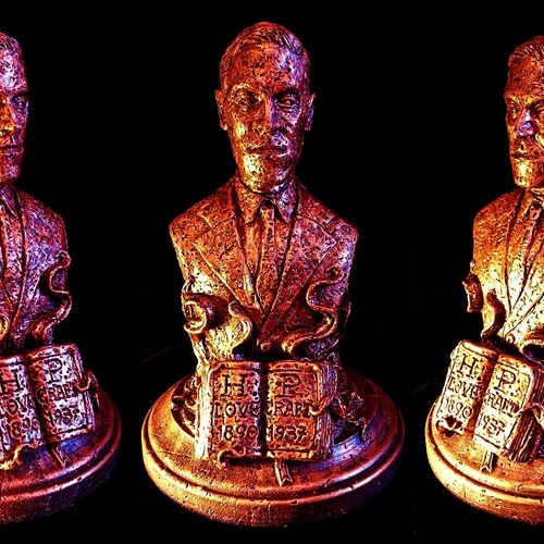 H.P. Lovecraft Bust