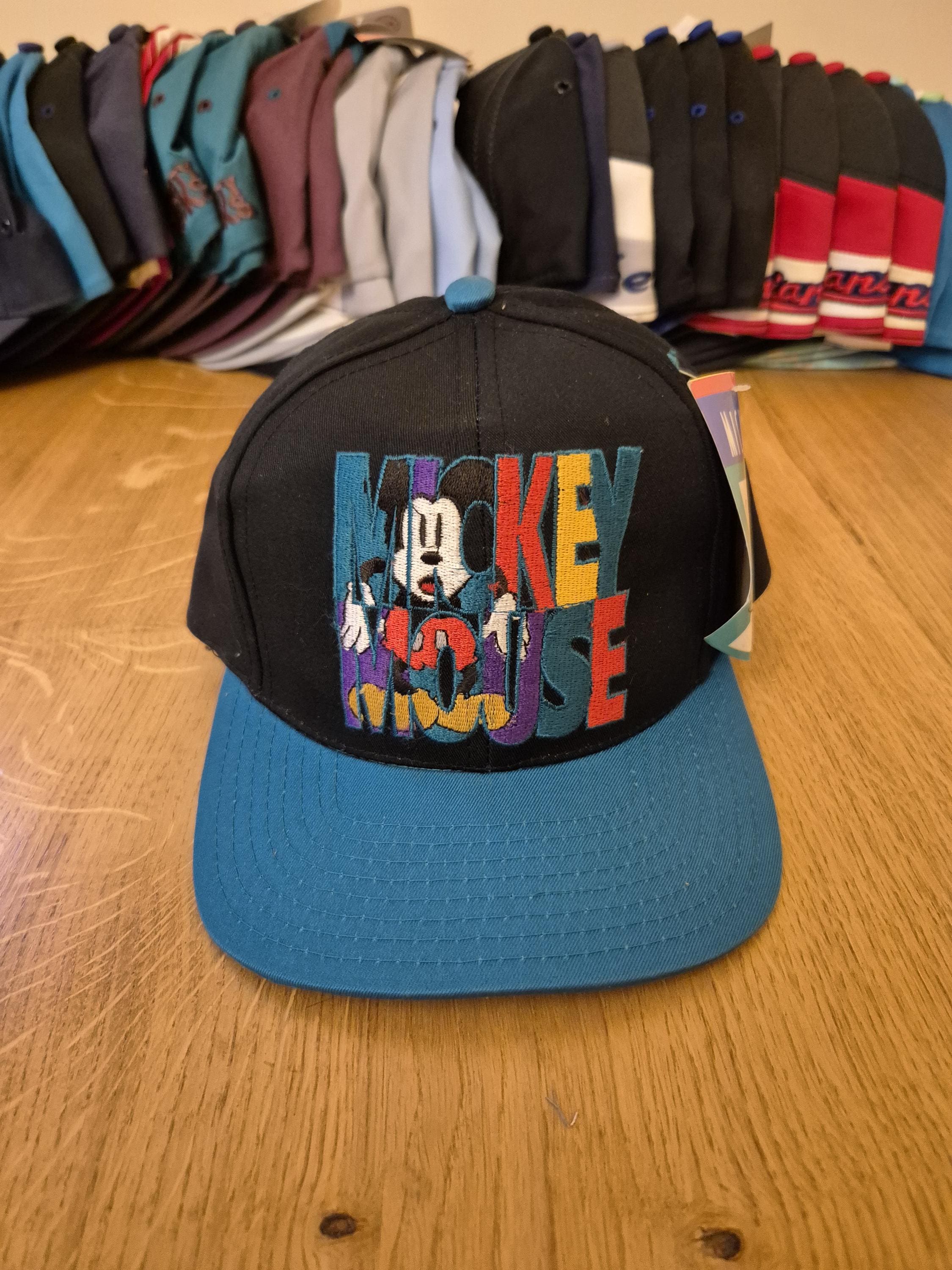 Vintage Mickey Mouse Sport Baseball Cap – 90s Disney Snapback