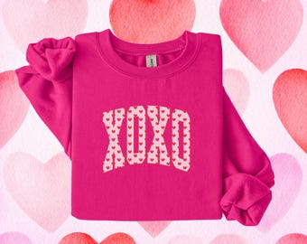 XOXO Valentine's Day Crewneck, Unisex Fleece Sweatshirt