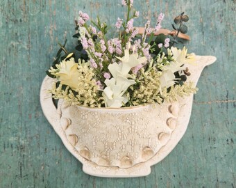 Vase mural théière, vase suspendu pour plantes, cadeau de fête des mères, vase à fleurs en céramique, support mural succulent, vase shabby chic pour fleurs séchées