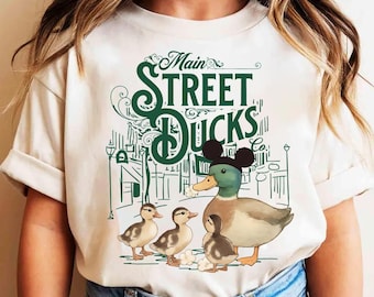 ディズニー メインストリート USA ダック co おもしろTシャツ、ウォルトディズニーワールド ダック ヒア・フォー・ザ・スナックTシャツ、ディズニーランド ファミリーマッチングシャツ、動物好き