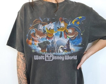 ウォルト・ディズニー・ワールド ハピエスト・プレイス・オン・アース レトロTシャツ、ヴィンテージ ミッキー プルート ドナルド グーフィー ディズニーシャツ WDW 4パークス旅行 お揃いファミリーTシャツ