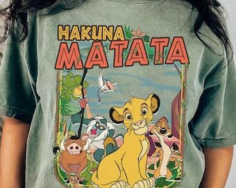 Retro Disney Lejonkungen Hakuna Matata-tröja, Disneyland-semesterfamiljeoutfit, Animal Kingdom-resa 2026-tröja, Simba Pumbaa Timon