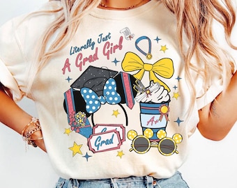 ディズニー コケット ボウ 文字通り女の子の卒業Tシャツ、ディズニーランドバケーションファミリーコーデ、ディズニー グラッドスクワッド 2026年卒業Tシャツ