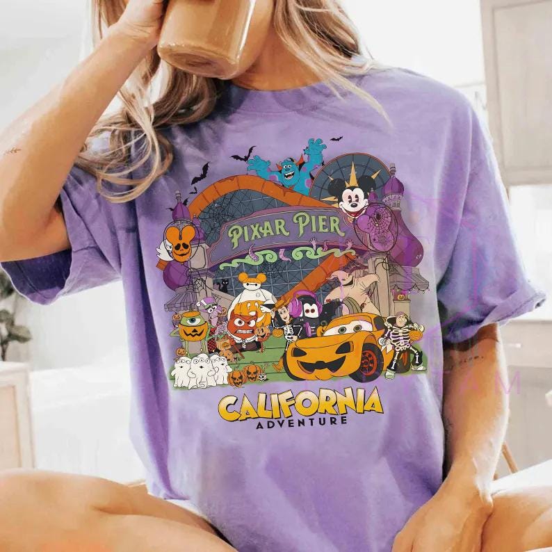Disneyland California Adventure Pixar Charaktere Kostüm Halloween T-Shirt, Oogie Boogie Bash 2026 T-Shirt, Disneyland Spooky Saison Trip Shirt Bild 6