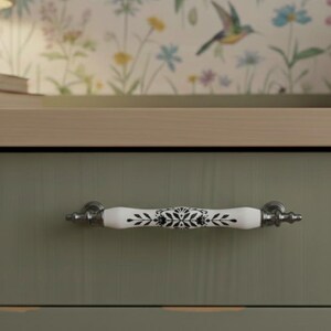 Handmade Porcelain Cabinet Pull Antique Gold Drawer Handle Luxury Vintage Kitchen Bathroom Hardware Elegant Decor