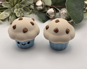 Muffin Fidget Clicker, Stress Relief Keychain, Sensory Fidget Toy
