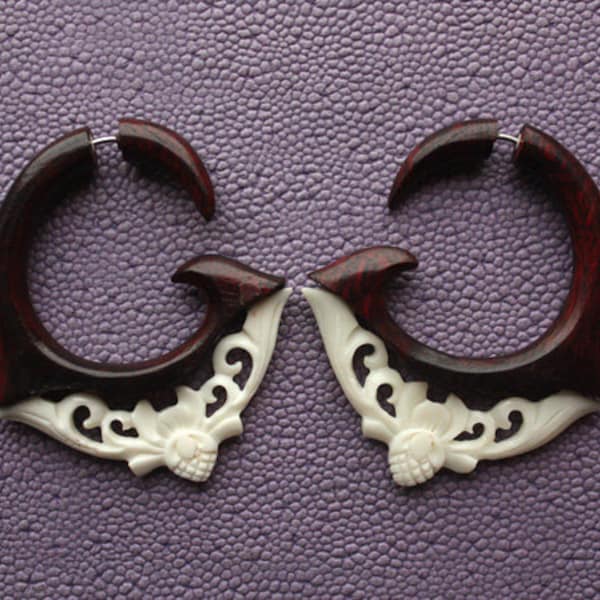 LANGYA - Fake Gauge Earrings - Natural Sono Wood and White Bone - Hand Carved Tribal Jewelry