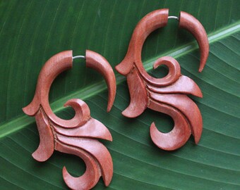 Fake Gauge Earrings - Natural Saba Wood - SUMITRA - Hand Carved Body Art