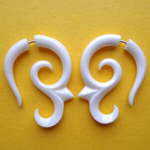 AIKA Hand Carved Earrings Tribal Fake Gauges Natural White Bone image 1