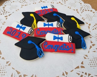 Mini Graduation Cookies - Cap and Diploma Cookies - 2 1/2 Dozen Mini Cookies - Custom School Colors (Metallic colors NOT available)