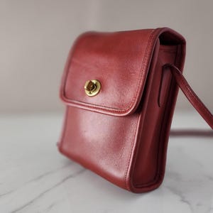 ブラウンレザー ショルダーバッグ Coach 9893 - Etsy