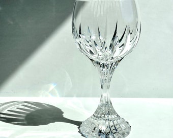 Baccarat Massena Red Wine Glass - No trim - Crystal Stemware - Luxury glass - Made in France