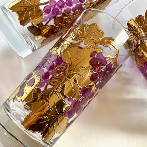 Vintage Glasses with embossed grapes and 22K gold leaves - West Virginia Glass - Vintage tumblers - Set of 4 - 1950s - Made in USA