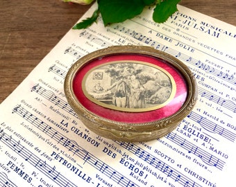 Antique French Brass Box - French trinket box - Antique keepsake box - French Brass Oval Box - Made in France - late 19th early 20th.