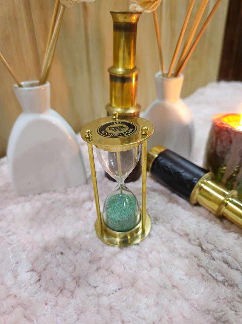 Timglas i mässing | Dekorativ skrivbordstimer | Minitimglas i mässing | Skrivbordsdekor | Meditationstimer | Vintage mässingsgåva Engrave-PolisedBrass